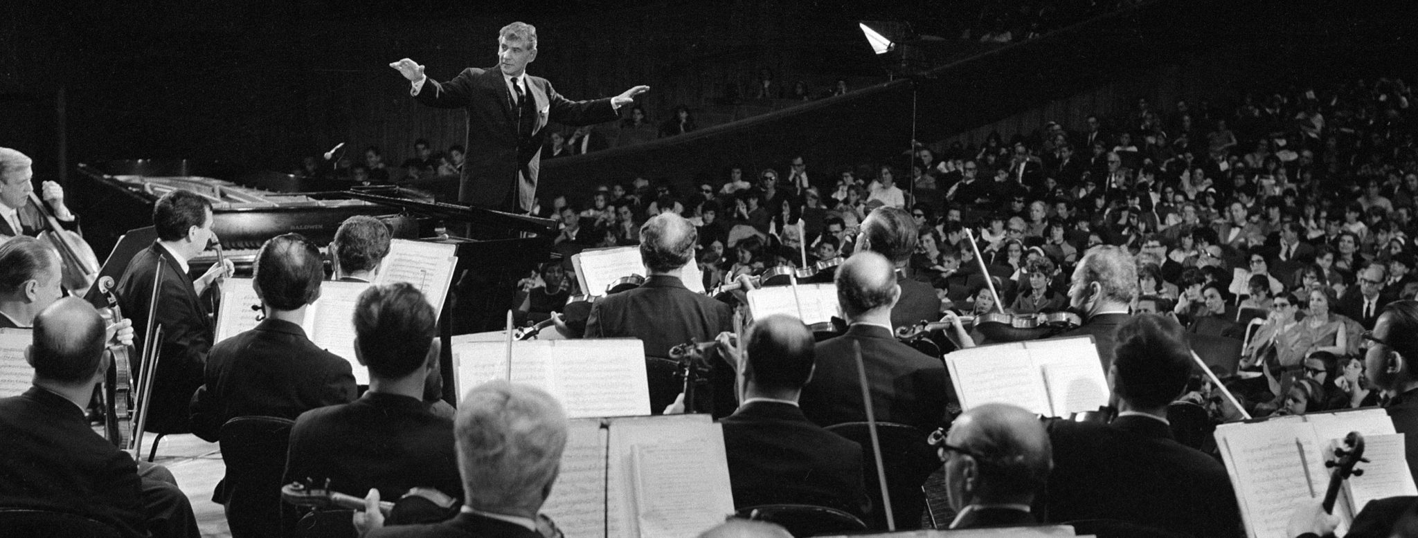 Leonard Bernstein conducting a New York Philharmonic Young People's Concert, October 23, 1965. (Credit: CBS/Getty Images)