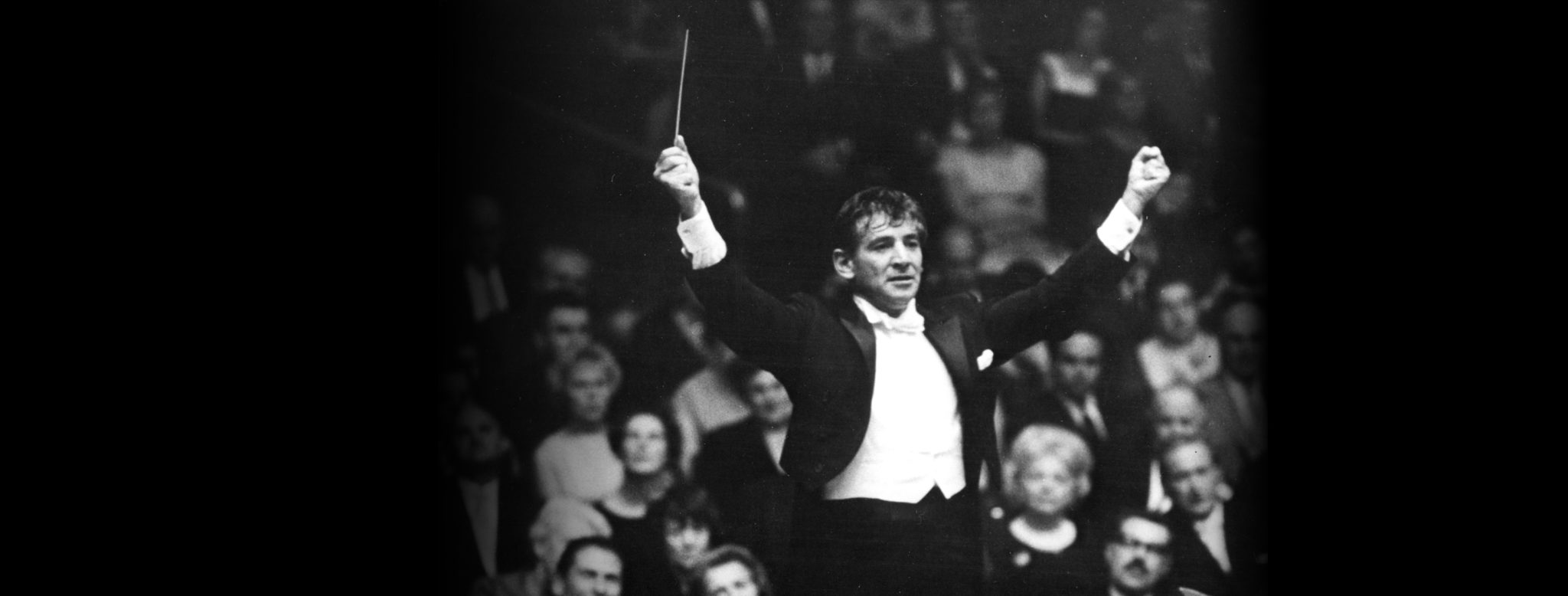 Leonard Bernstein conducts the New York Philharmonic (Credit: New York Philharmonic Archives)